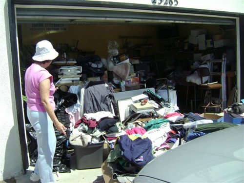2009 Shir Ami Yard Sale - April 5 003.jpg