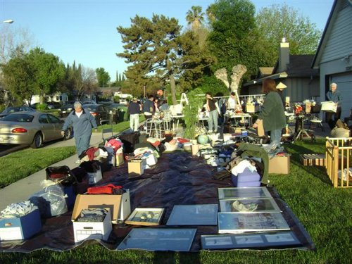 2009 Shir Ami Yard Sale - April 5 007.jpg