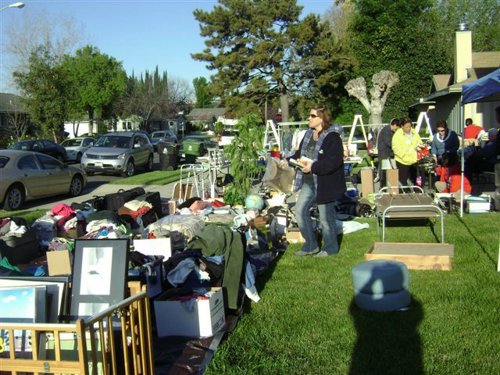 2009 Shir Ami Yard Sale - April 5 011.jpg