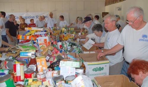 Mitzvah Day  11-5-2006 2-11-17 PM.JPG