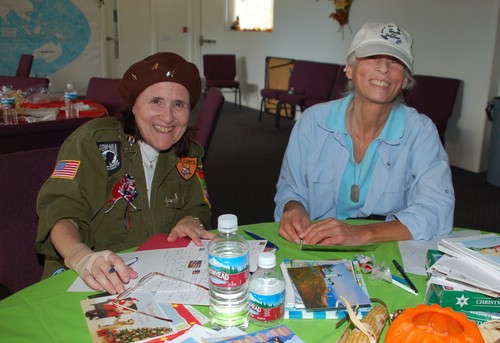 Mitzvah Day  11-5-2006 2-24-55 PM.JPG