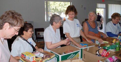 Mitzvah Day  11-5-2006 2-53-14 PM.JPG