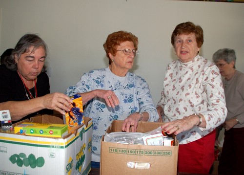 Mitzvah Day  11-5-2006 3-06-25 PM.JPG