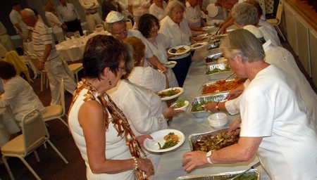 White Shabbat 8-6-2006 8-18-2006 7-15-35 PM.JPG